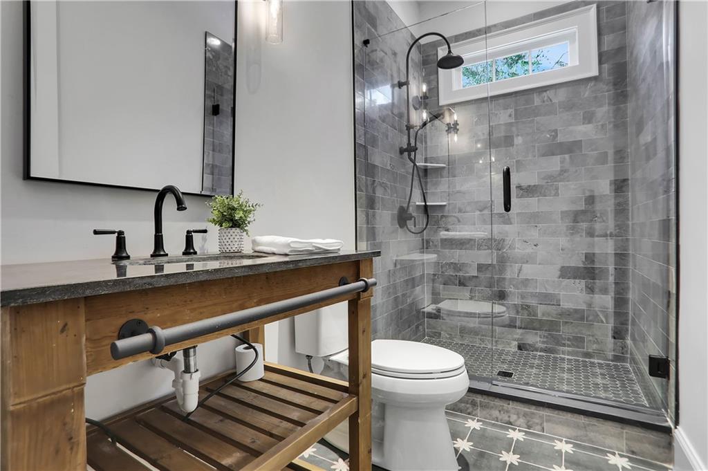 1661 Oak Grove Road Decatur, GA 30033 - Photo 41 of 44