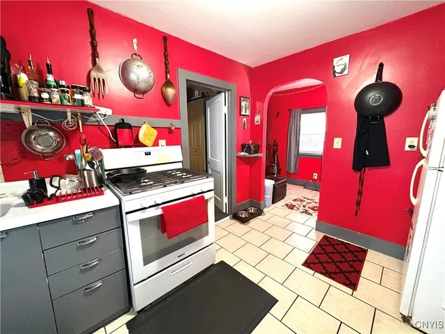 $209,900 | 164 Franklin Street, Auburn, NY 13021