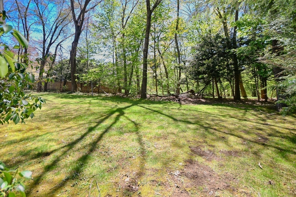 4 Applecrest Road Andover, MA 01810 - Photo 28 of 32