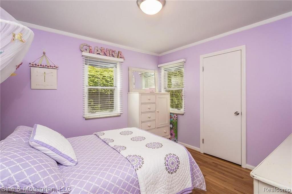 339 Ridgemont Road Grosse Pointe Farms, MI 48236 - Photo 18 of 39