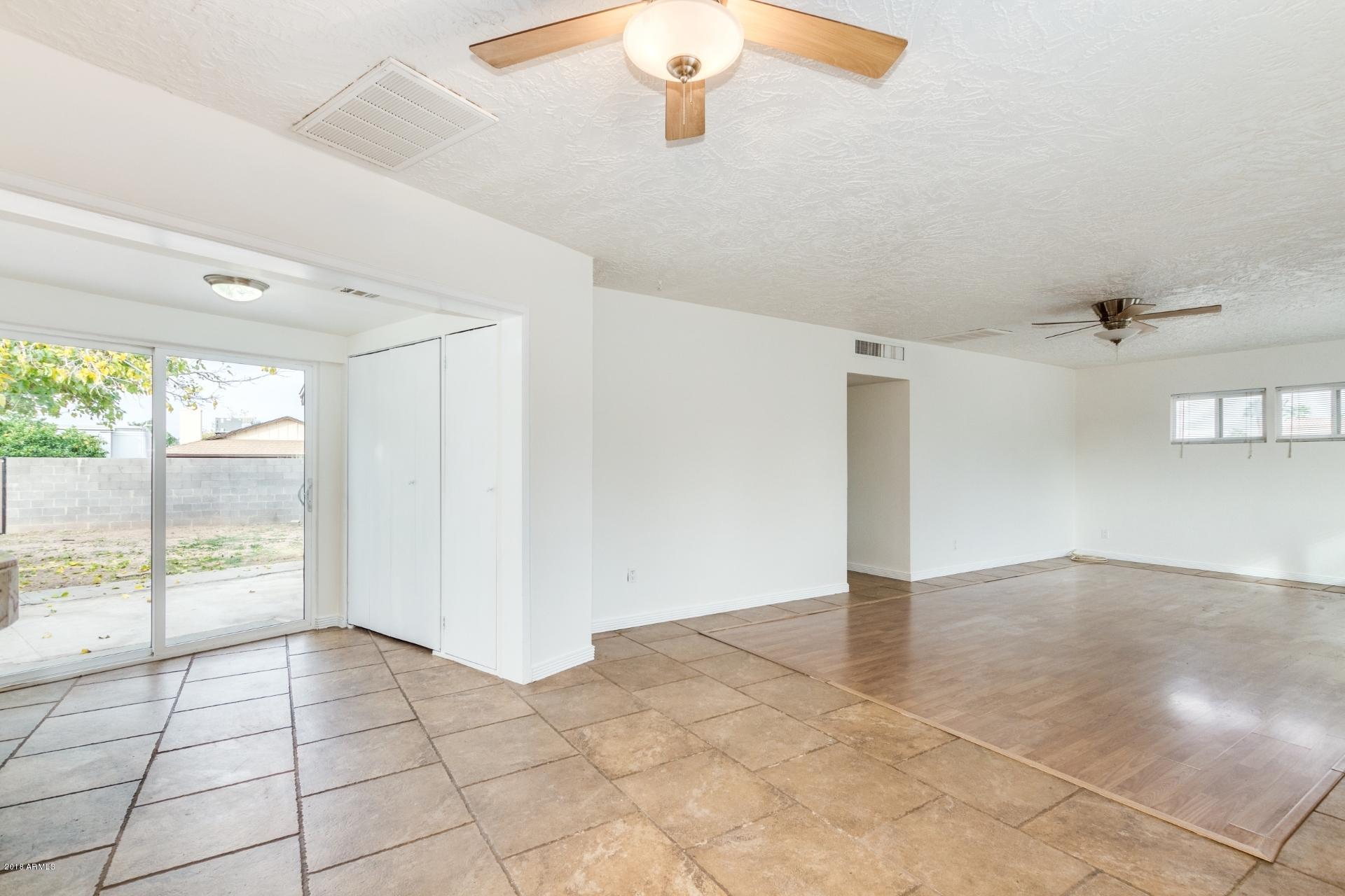 2308 North Power Road Mesa, AZ 85215 - Photo 4 of 22 Dining Area & Great Room