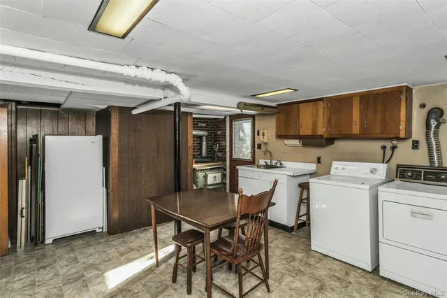 $1,689,000 | 61-22 56th Drive | Maspeth