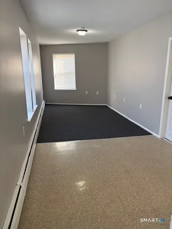 $1,300 | 344 Washington Avenue, Unit 4D, Waterbury, CT 06708