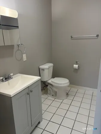 $1,300 | 344 Washington Avenue, Unit 4D, Waterbury, CT 06708