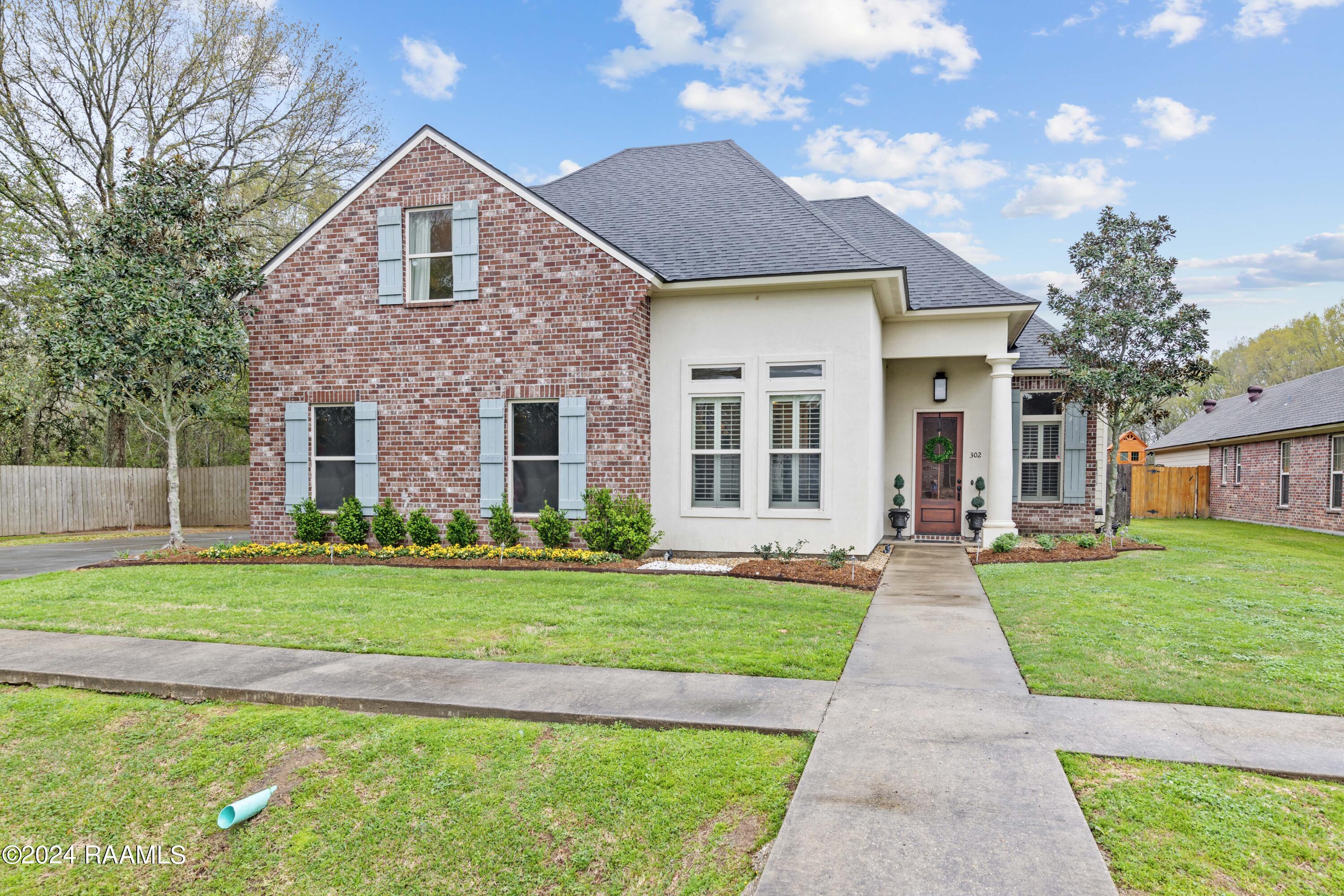 302 Ruidoso Drive Lafayette, LA 70503 - Photo 1 of 31 302 Ruidoso Dr-1