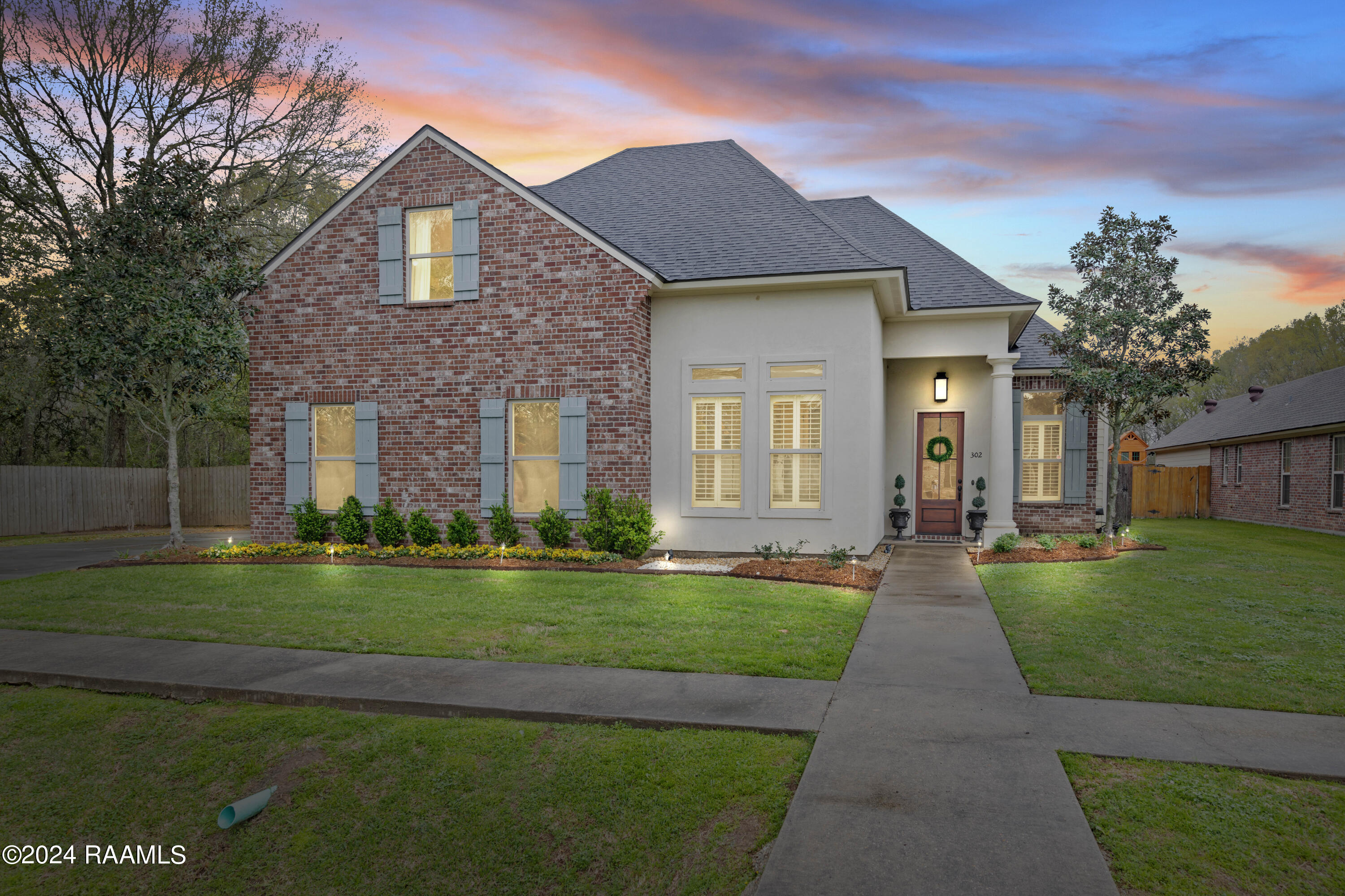 302 Ruidoso Drive Lafayette, LA 70503 - Photo 2 of 31 302 Ruidoso Dr-2
