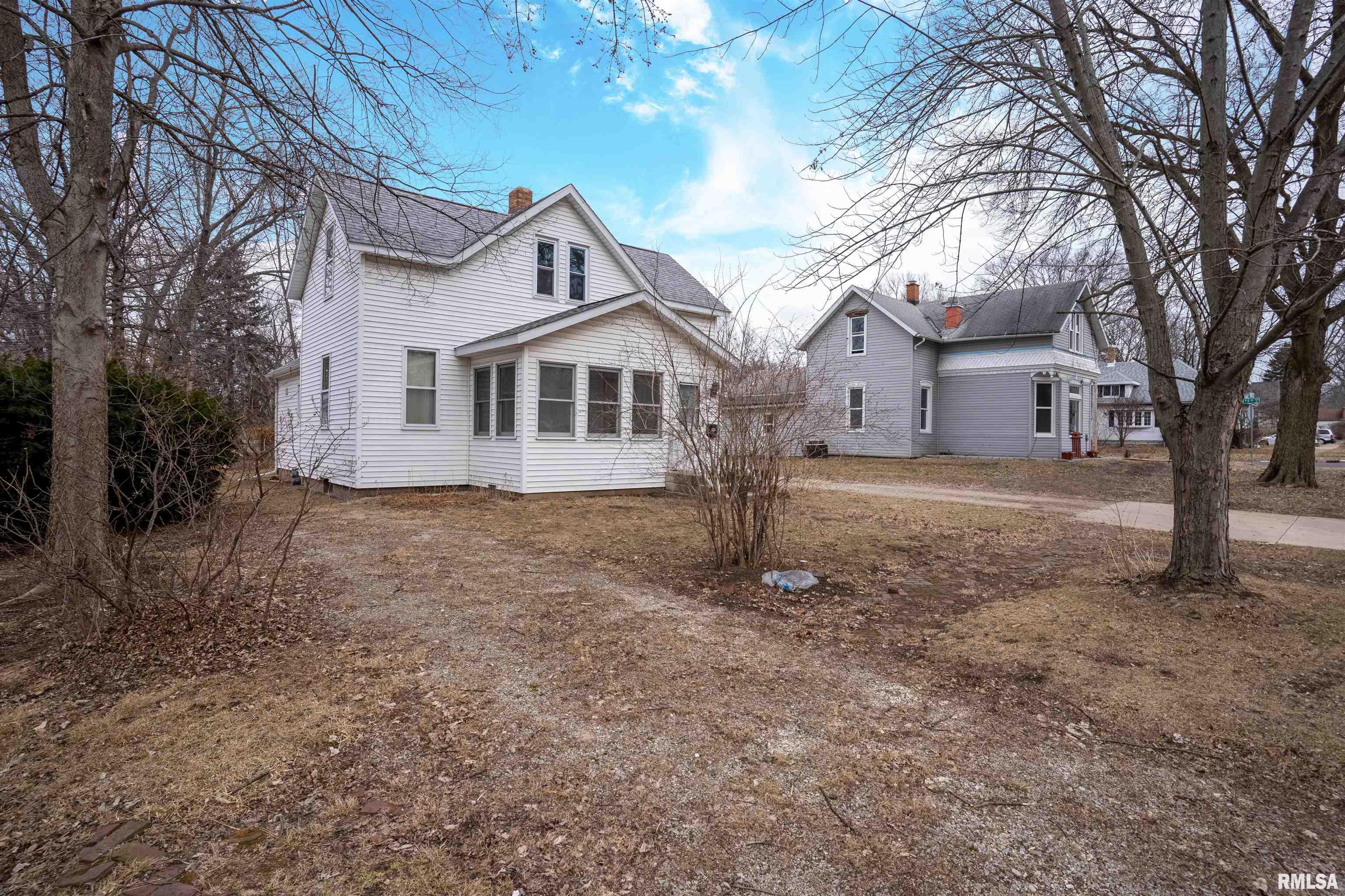 819 State Street Pekin, IL 61554 - Photo 2 of 32