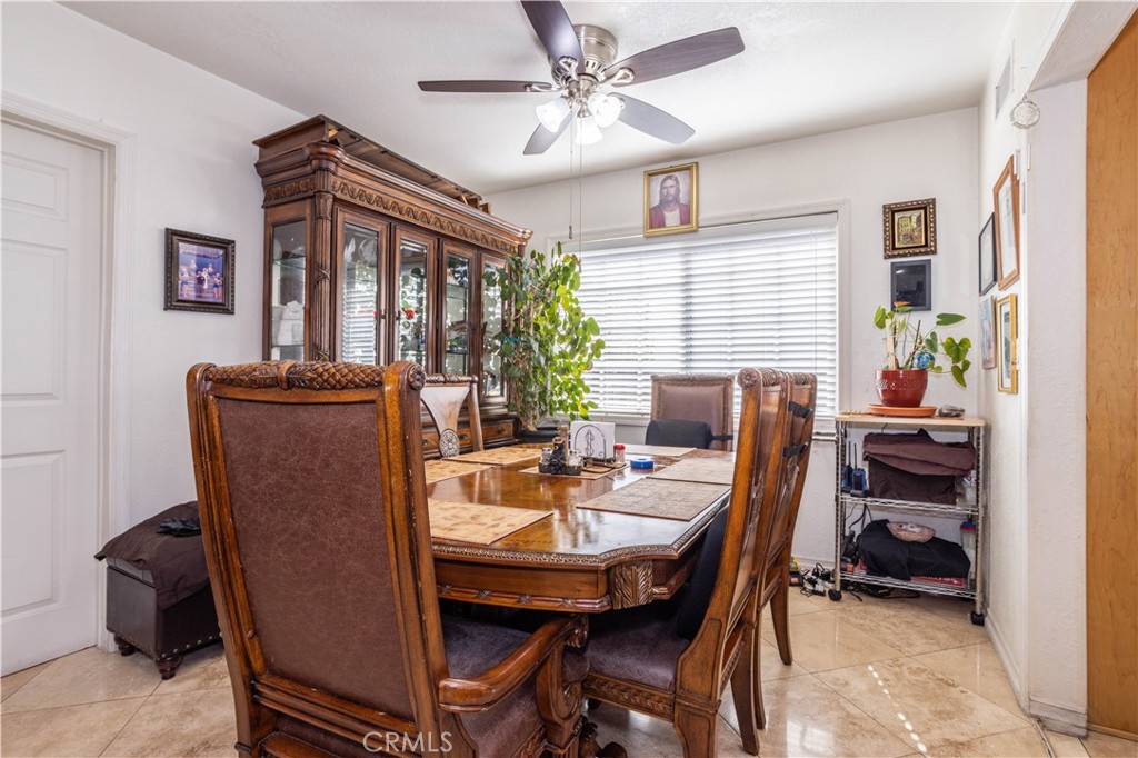 7414 Quartz Avenue Winnetka, CA 91306 - Photo 4 of 42 a dining room with furniture and window