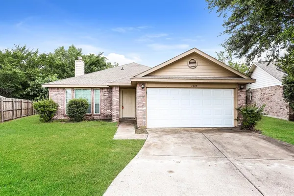 $2,020 | 1409 Marena Moore Way, Dallas, TX 75232