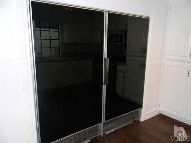761 Congressional Road Simi Valley, CA 93065 - Photo 4 of 22 a view of walk in closet