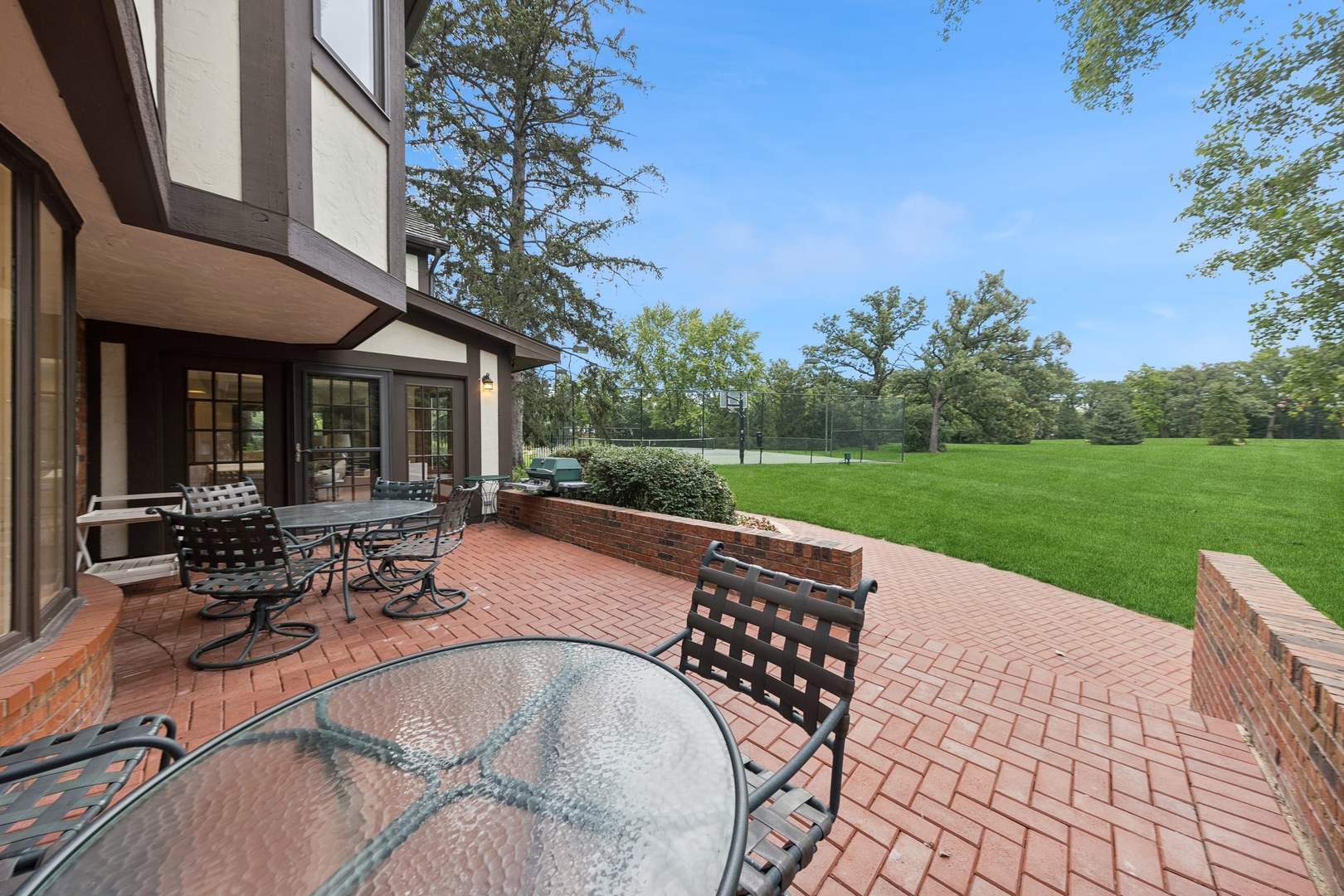 9S175 Drew Avenue Burr Ridge, IL 60527 - Photo 38 of 53 Gallery Image 38
