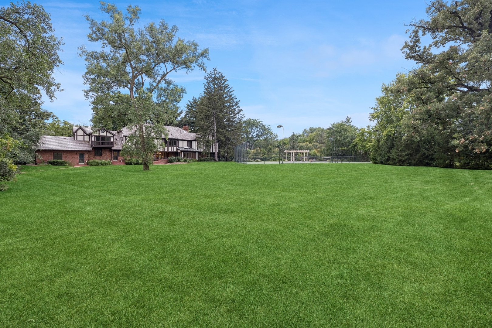 9S175 Drew Avenue Burr Ridge, IL 60527 - Photo 40 of 53 Gallery Image 40