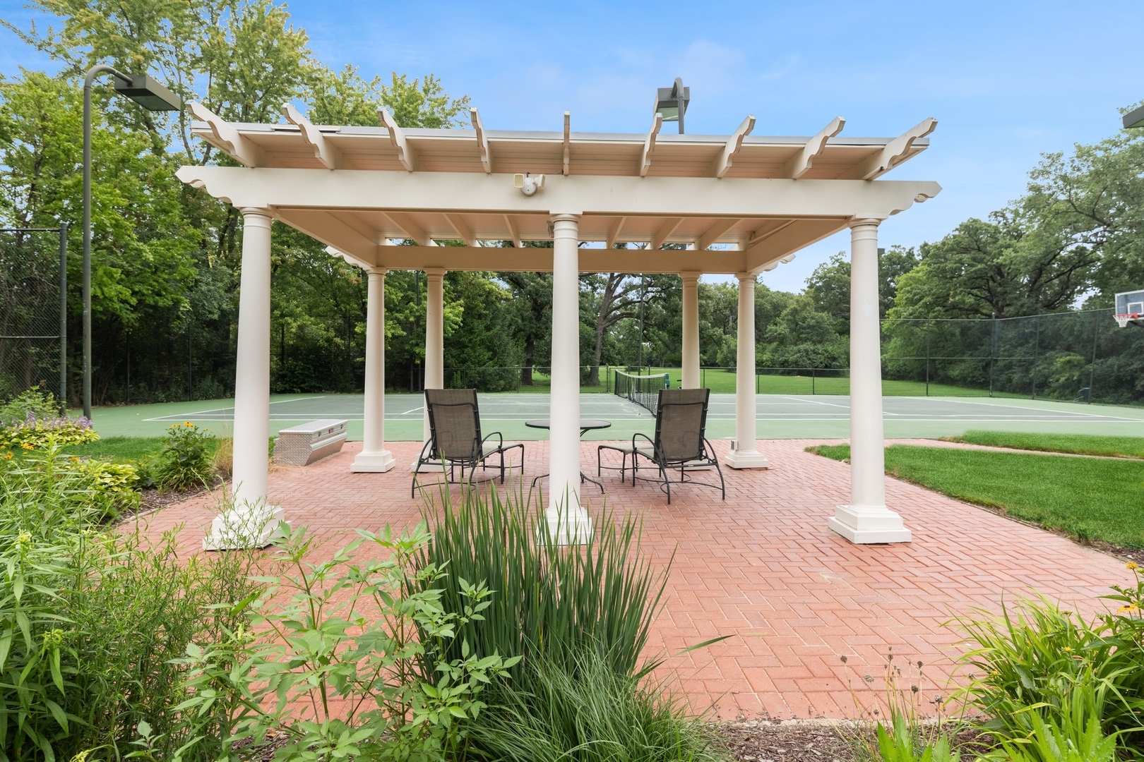9S175 Drew Avenue Burr Ridge, IL 60527 - Photo 43 of 53 Gallery Image 43