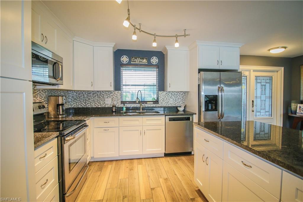 18433 Geranium Road Fort Myers, FL 33967 - Photo 11 of 26