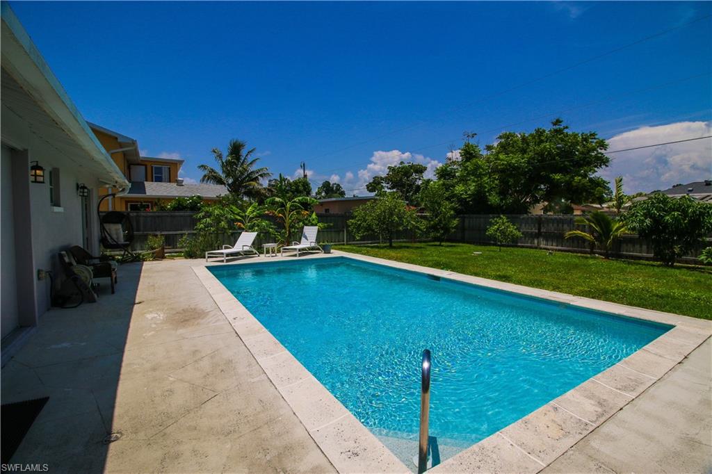 18433 Geranium Road Fort Myers, FL 33967 - Photo 4 of 26