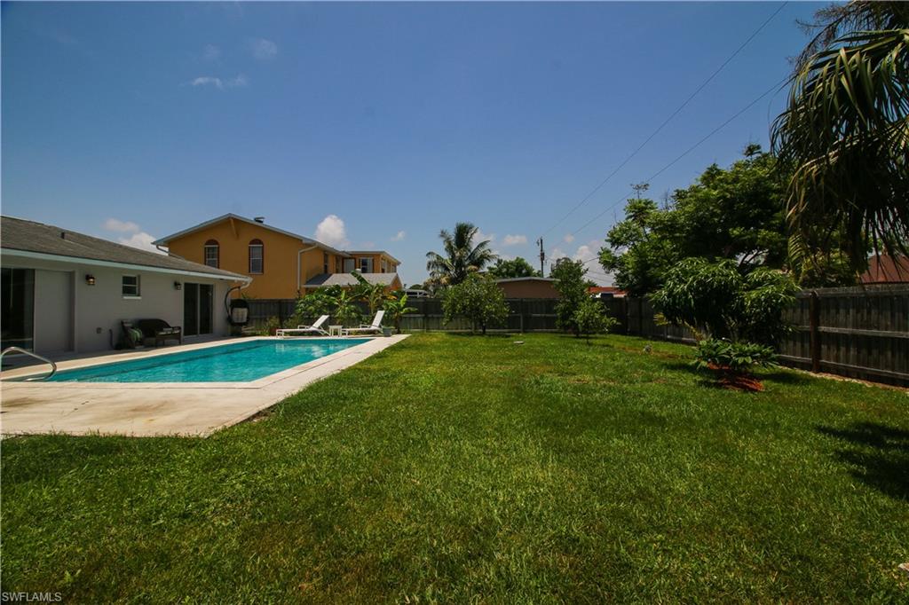 18433 Geranium Road Fort Myers, FL 33967 - Photo 5 of 26