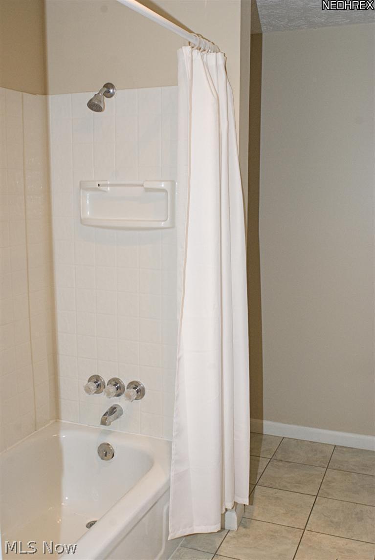 7338 Button Road Mentor, OH 44060 - Photo 9 of 11 Gallery Image 9