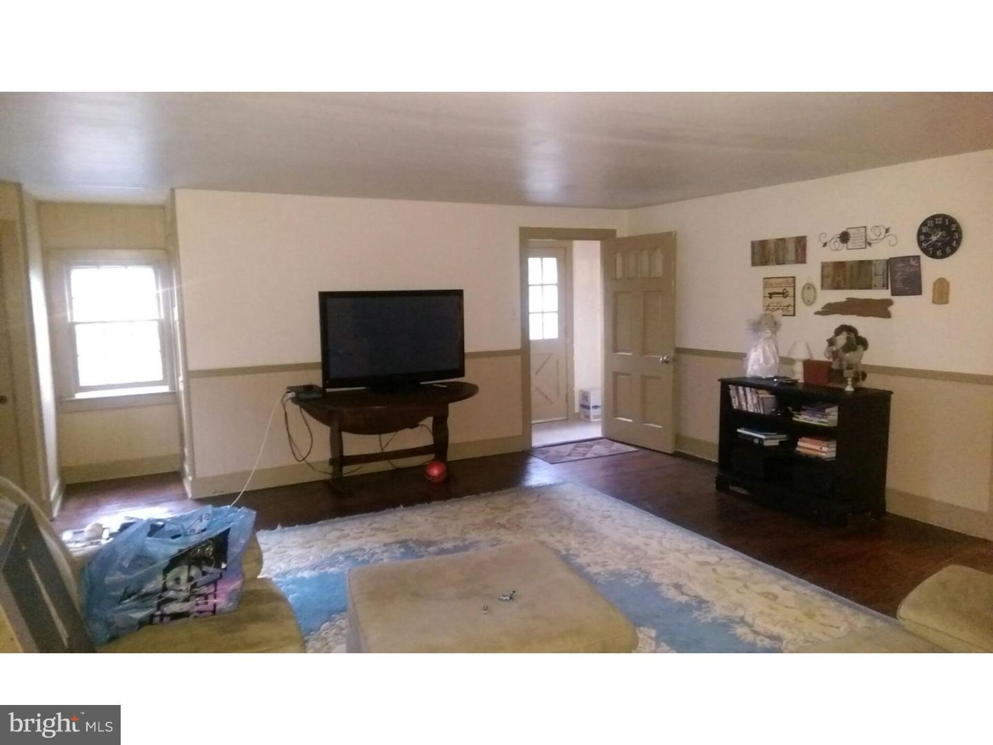 43 St Leonards Road Holland, PA 18966 - Photo 5 of 9