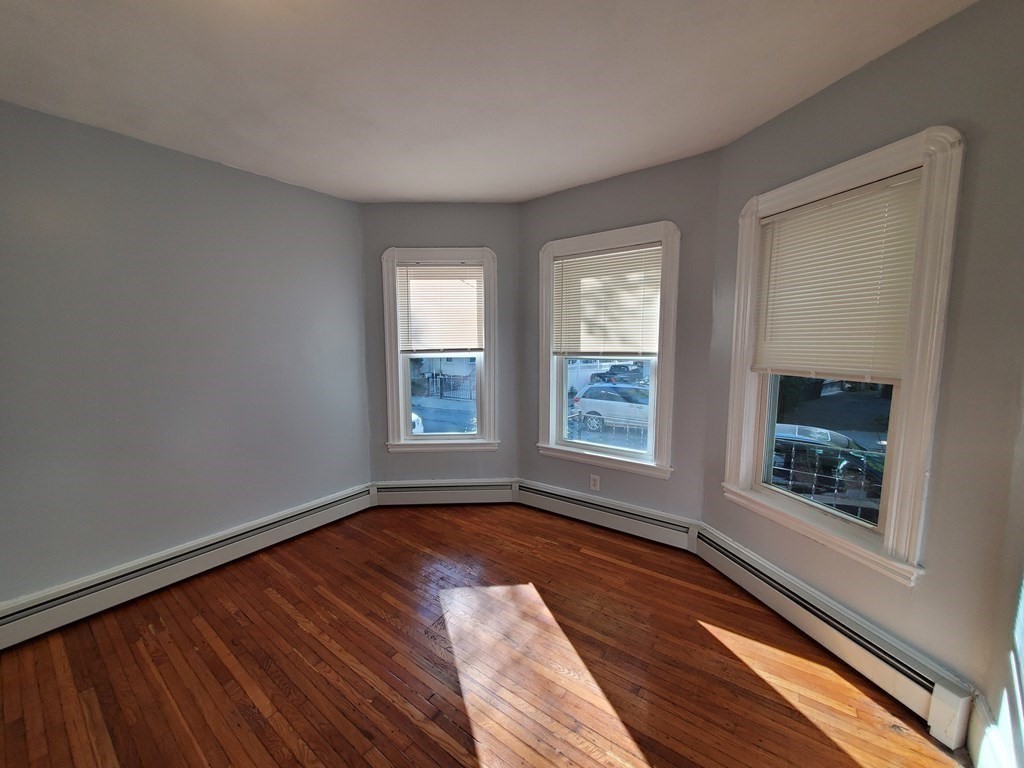 117 Walnut Street, Unit 1 Somerville, MA 02145 - Photo 4 of 14