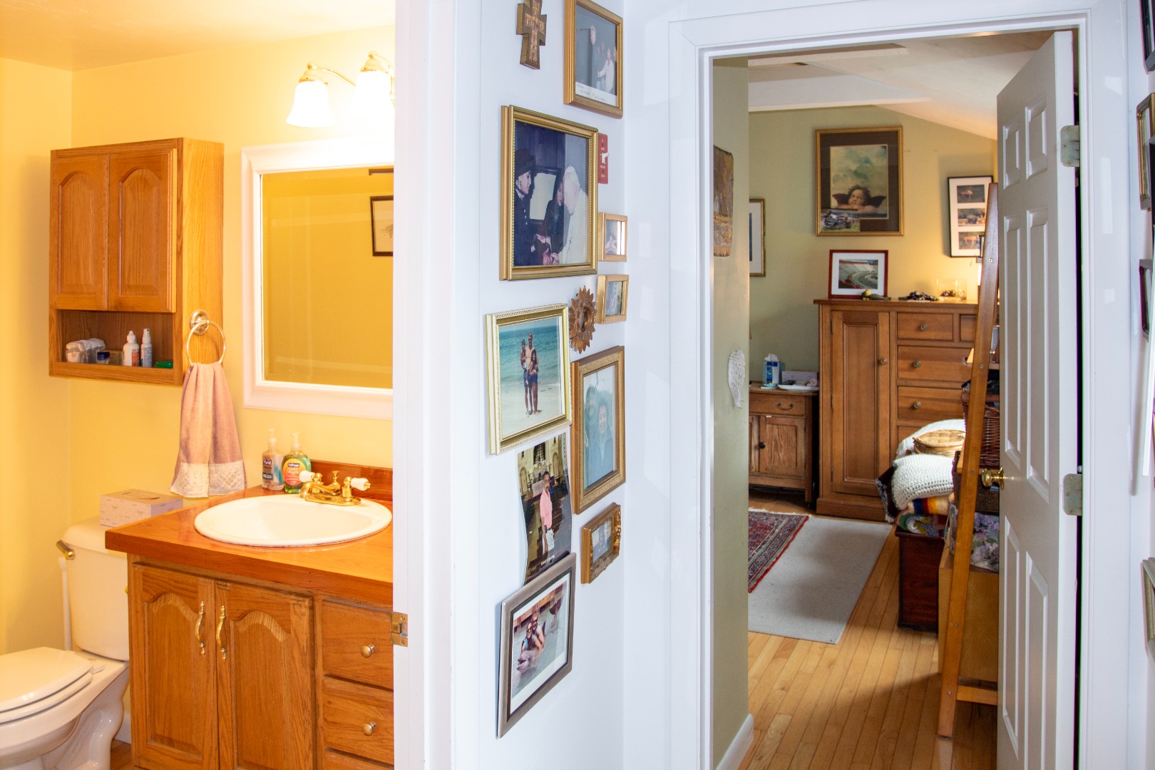 11 Newtown Road Nantucket, MA 02554 - Photo 14 of 20 a bathroom with a sink and a mirror