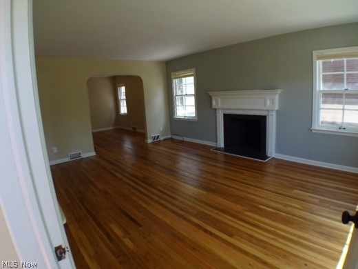 3563 Grosvenor Road Cleveland, OH 44118 - Photo 17 of 18 Gallery Image 17