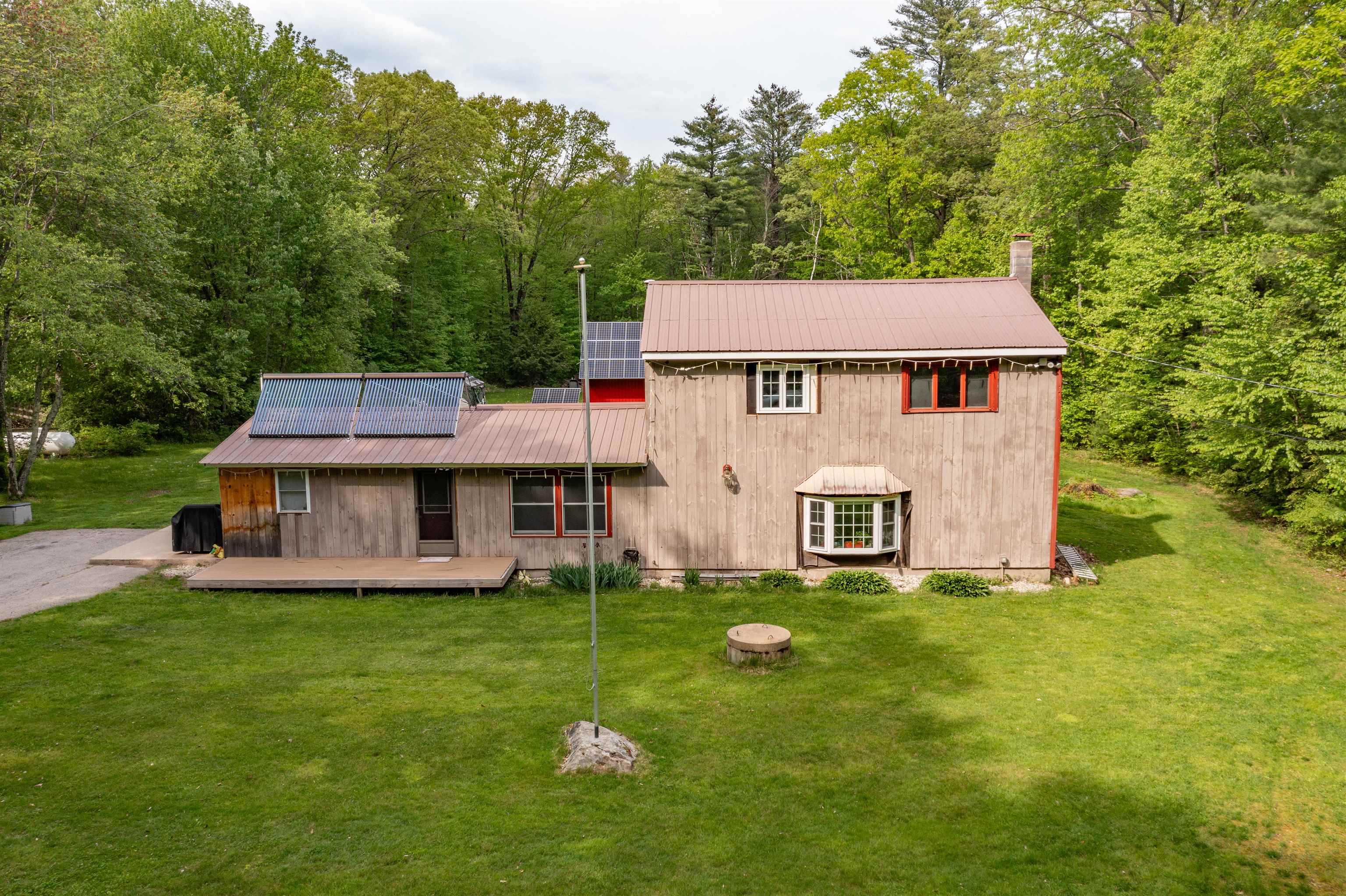22 Hunting Road Auburn, NH 03032 - Photo 1 of 23