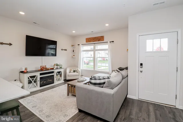 $354,900 | 364 Trego Avenue, Coatesville, PA 19320