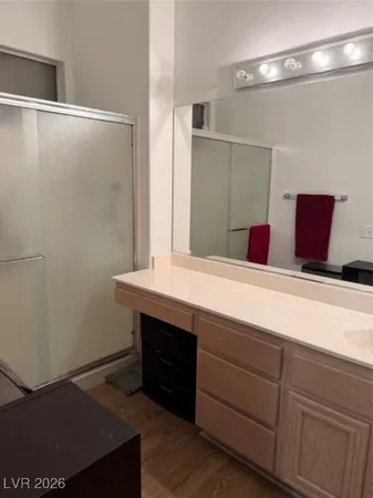 $2,350 | 10527 Mission Lakes Avenue, Las Vegas, NV 89134
