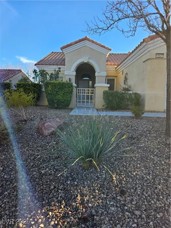 $2,350 | 10527 Mission Lakes Avenue, Las Vegas, NV 89134