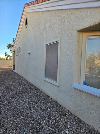 $2,350 | 10527 Mission Lakes Avenue, Las Vegas, NV 89134