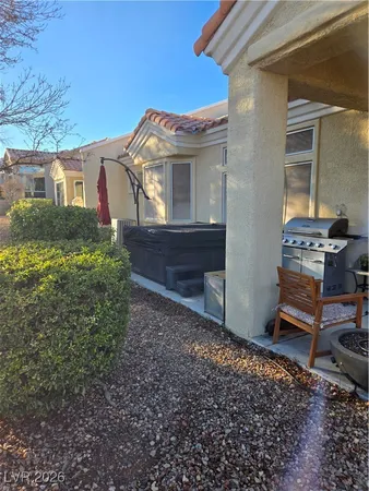 $2,350 | 10527 Mission Lakes Avenue, Las Vegas, NV 89134