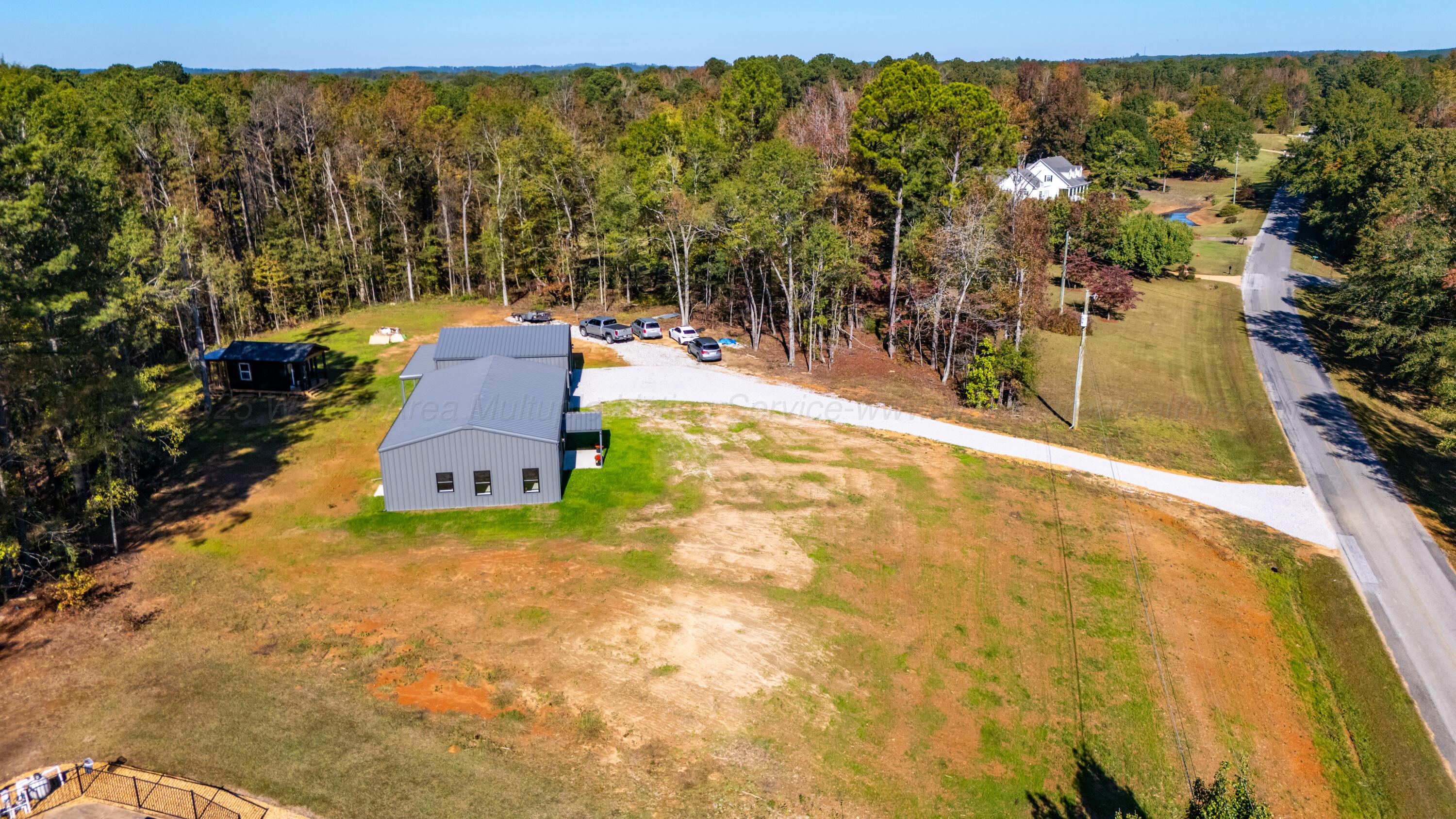 1063 Harbor Road Winfield, AL 35594 - Photo 44 of 46 dji_fly_20251031_104154_0569_17619565042