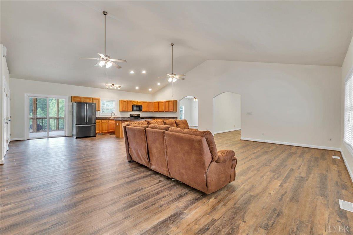 2677 Tolers Ferry Road Huddleston, VA 24104 - Photo 5 of 57