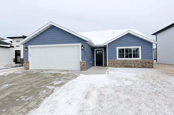 $395,000 | 7903 Buckthorn Avenue, Horace, ND 58047
