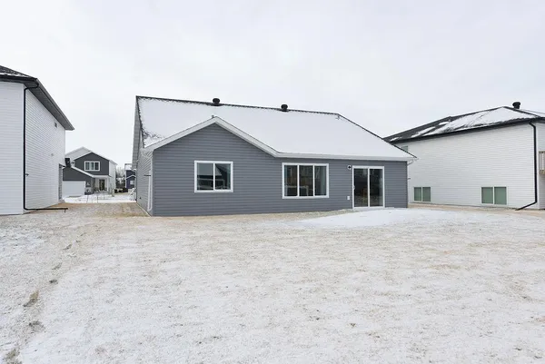$395,000 | 7903 Buckthorn Avenue, Horace, ND 58047