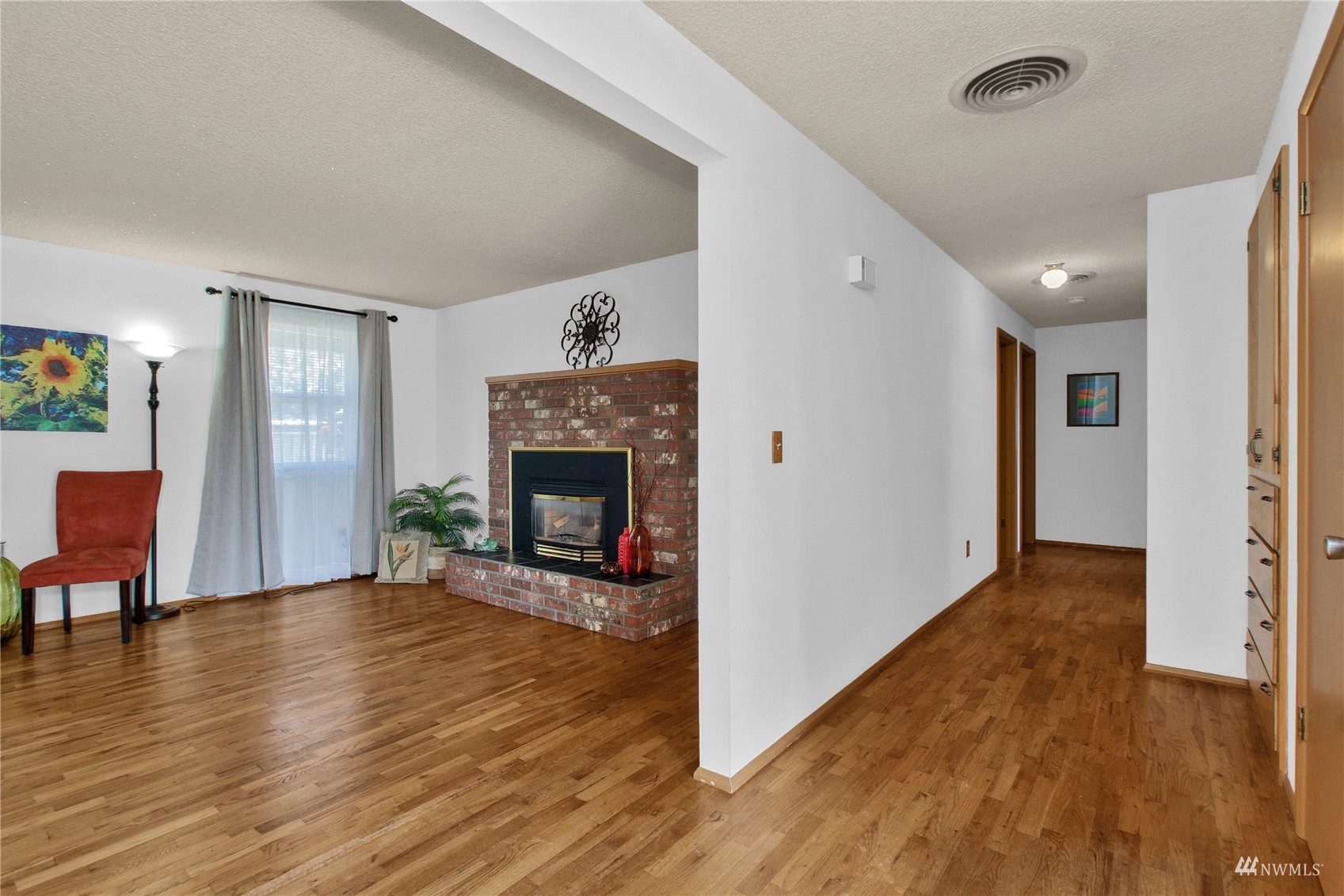 1411 Eshom Road Centralia, WA 98531 - Photo 5 of 33 Gallery Image 5