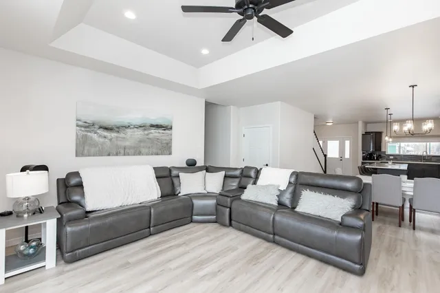 $695,000 | 7485 15th Street South, Fargo, ND 58104