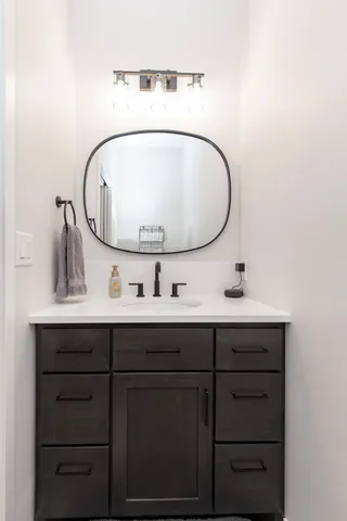 $695,000 | 7485 15th Street South, Fargo, ND 58104