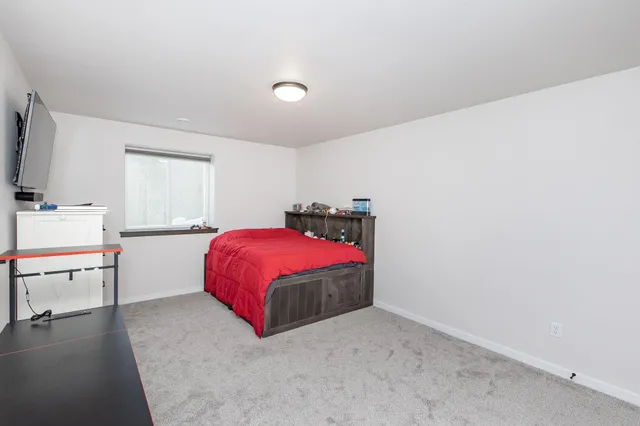 $695,000 | 7485 15th Street South, Fargo, ND 58104