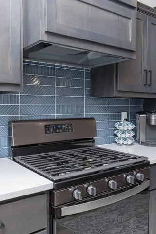 $695,000 | 7485 15th Street South, Fargo, ND 58104