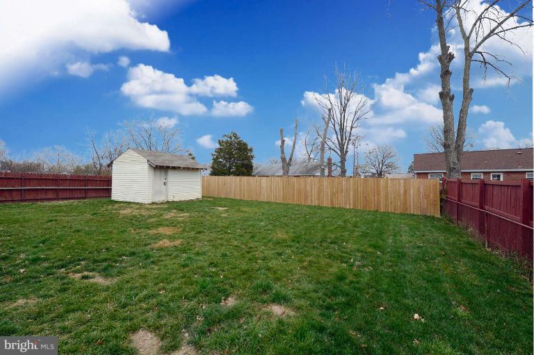 6023 Craig Street Springfield, VA 22150 - Photo 22 of 27 a garden view