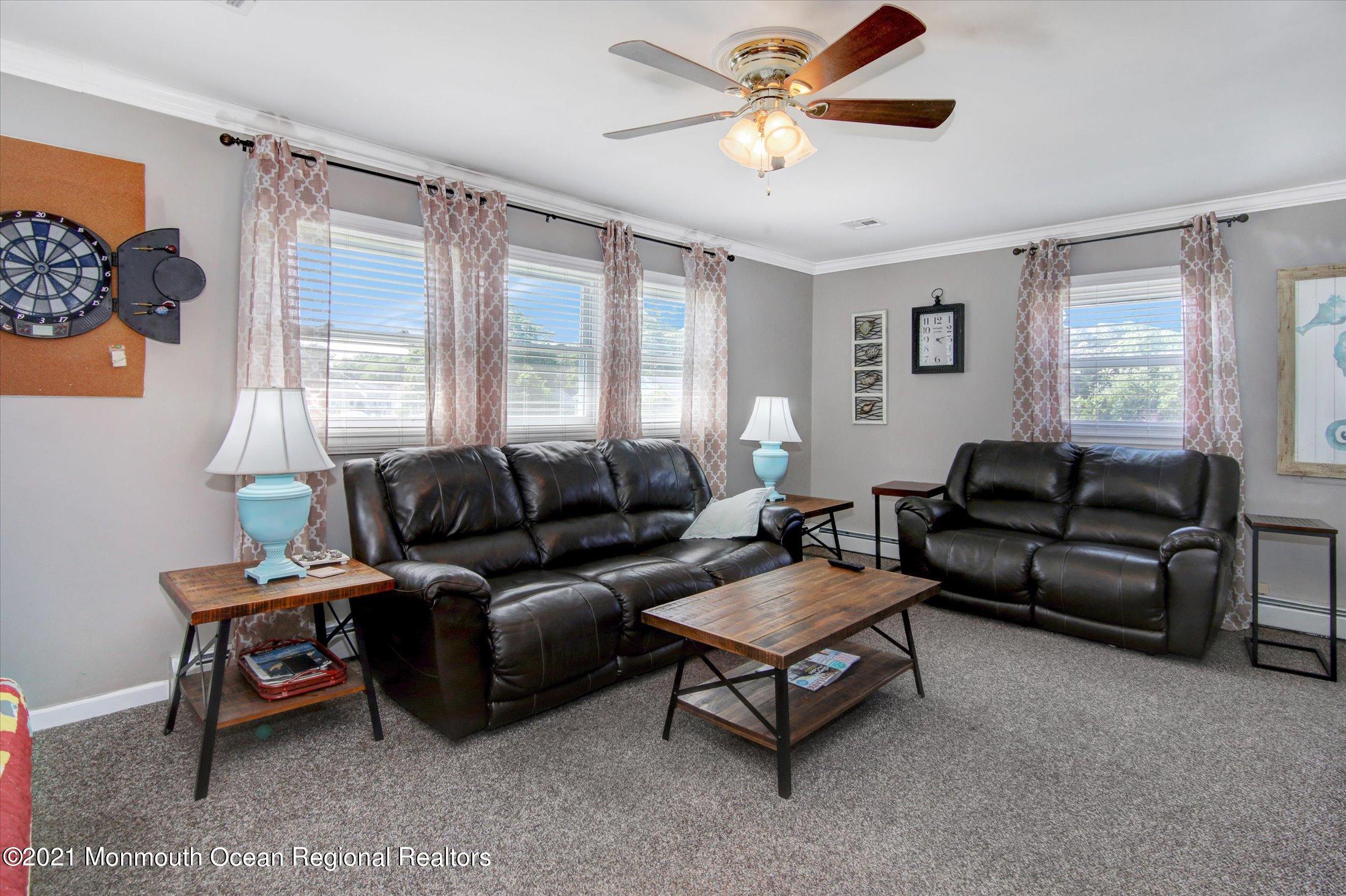 565 George Road Toms River, NJ 08753 - Photo 16 of 32 15-Family