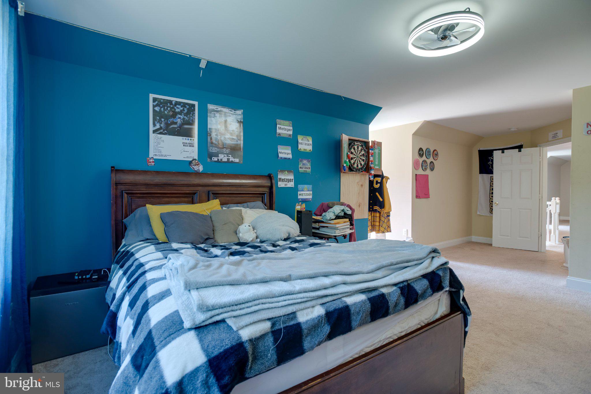 10461 Old Stillhouse Road Boston, VA 22713 - Photo 31 of 63 Cozy retreat with vibrant accents.