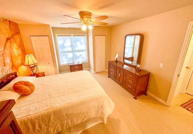 $2,900 | 174 Hemingway Court, Unit 174, Vernon Hills, IL 60061