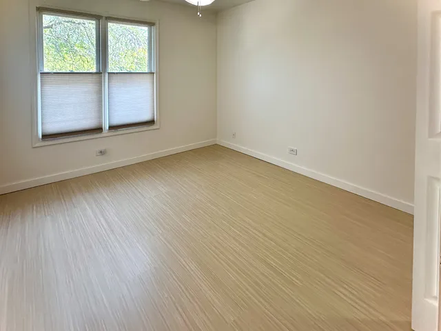 $2,900 | 174 Hemingway Court, Unit 174, Vernon Hills, IL 60061