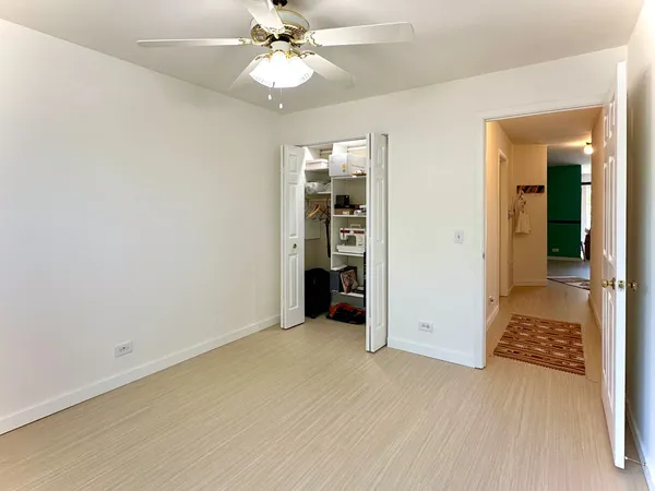 $2,700 | 174 Hemingway Court, Unit 174, Vernon Hills, IL 60061