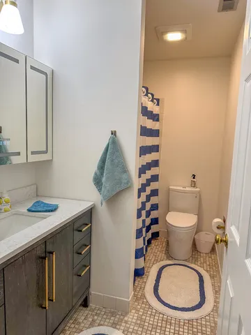 $2,900 | 174 Hemingway Court, Unit 174, Vernon Hills, IL 60061