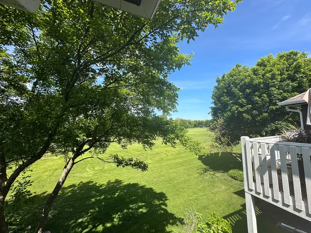 $2,900 | 174 Hemingway Court, Unit 174, Vernon Hills, IL 60061