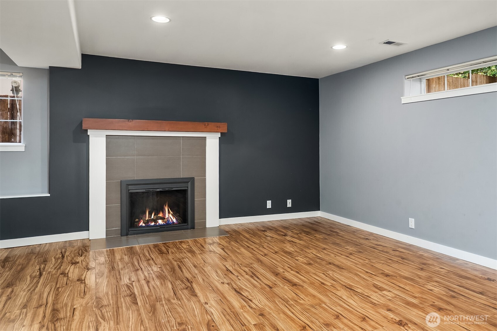 15201 Simonds Road Northeast Kenmore, WA 98028 - Photo 27 of 36 Gallery Image 27