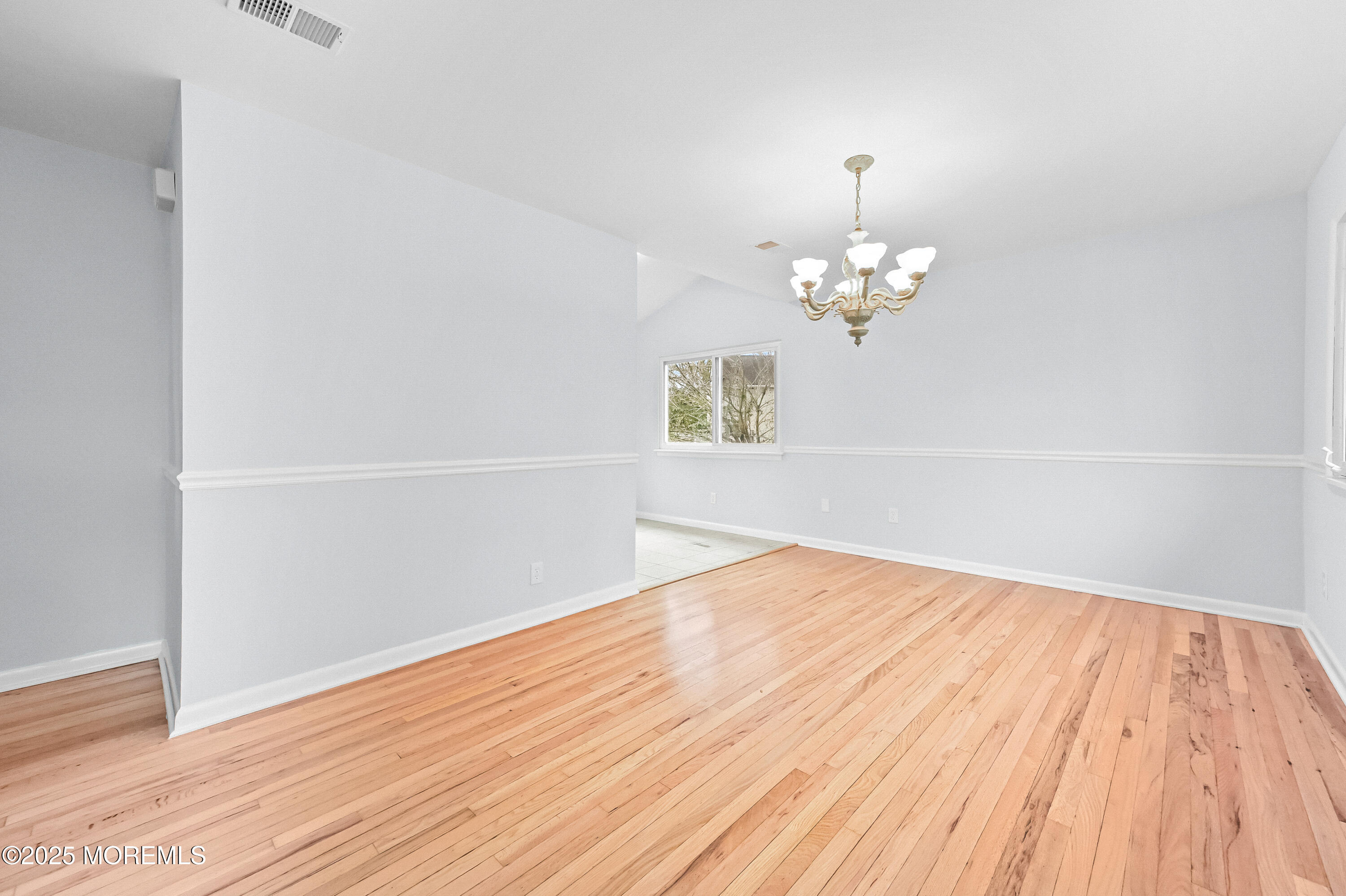 2 Palmer Road Middletown, NJ 07748 - Photo 7 of 40 6DBC0965-E6FD-4D4D-A94A-725031B7FF87